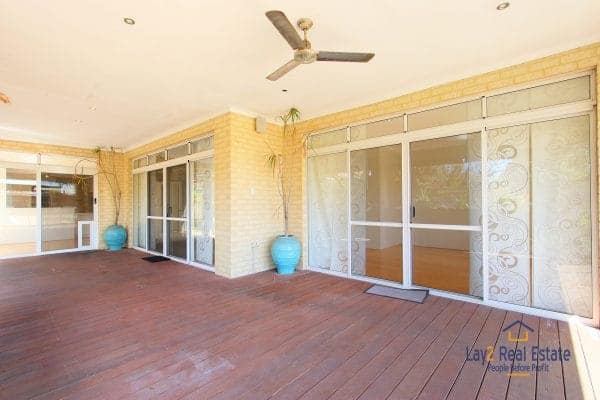 20 Jacqueline Street, Bayswater. Huge 290sqm Modern Home on 1094sqm block - Image 26