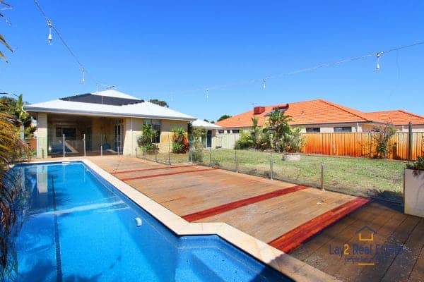 20 Jacqueline Street, Bayswater. Huge 290sqm Modern Home on 1094sqm block - Image 30