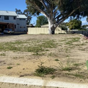 7 McGann Street, Bayswater. Wide Frontage Building Block Ready To Build On.
