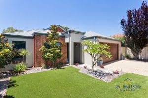 25 Jacqueline St Bayswater 4 bedroom home