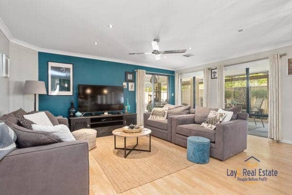 25 Jacqueline Street, Ashfield - Bayswater Border - Modern, Stylish 4 Bedroom Home  - Ideal for Couples, Professionals or Downsizers. - Image 2