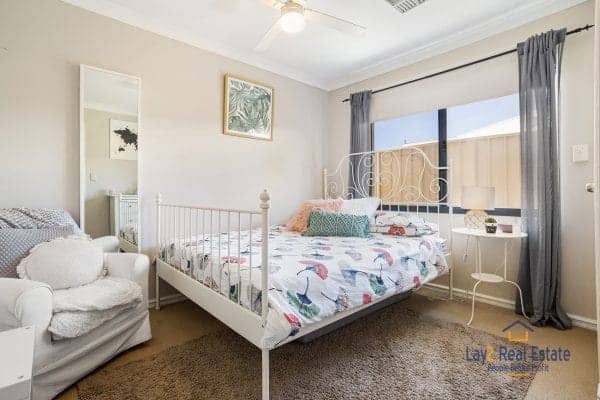 25 Jacqueline Street, Ashfield - Bayswater Border - Modern, Stylish 4 Bedroom Home  - Ideal for Couples, Professionals or Downsizers. - Image 12