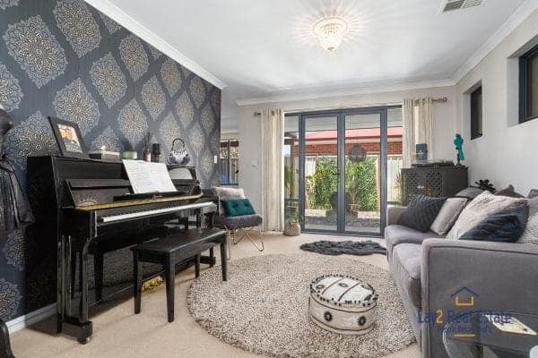 25 Jacqueline Street, Ashfield - Bayswater Border - Modern, Stylish 4 Bedroom Home  - Ideal for Couples, Professionals or Downsizers. - Image 3