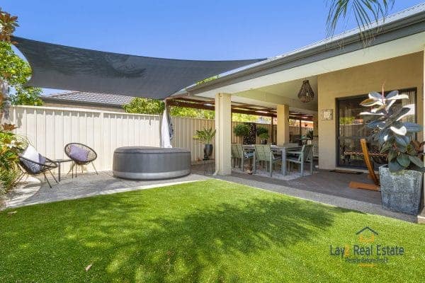 25 Jacqueline Street, Ashfield - Bayswater Border - Modern, Stylish 4 Bedroom Home  - Ideal for Couples, Professionals or Downsizers. - Image 16