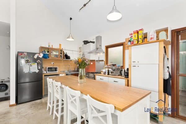 16 Coombe Street Bayswater 6053 - (NOW "SOLD") Extended 1950's Bayswater Classic - Image 6