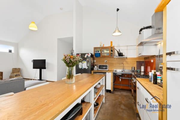 16 Coombe Street Bayswater 6053 - (NOW "SOLD") Extended 1950's Bayswater Classic - Image 7