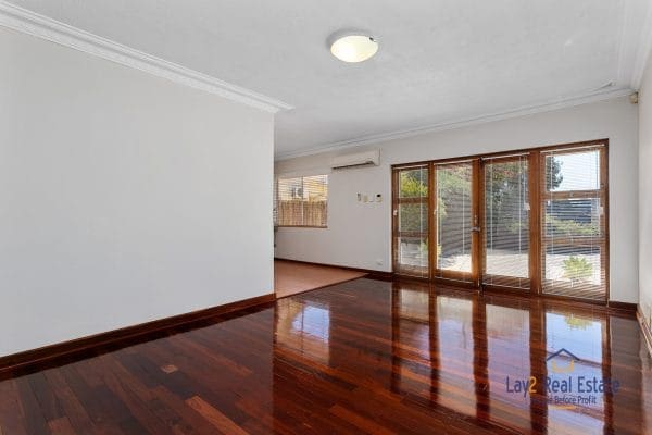 127 Whatley Crescent Bayswater 6053 - Stroll to Bayswater Village Precinct in Minutes! - Image 4