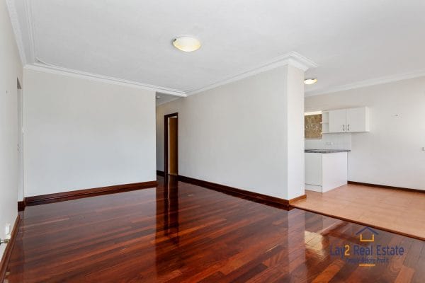 127 Whatley Crescent Bayswater 6053 - Stroll to Bayswater Village Precinct in Minutes! - Image 3