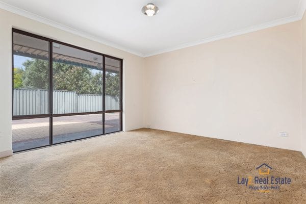 26B Colwyn Road Bayswater 6053 - Brick 3 Bedroom Duplex Half on 381sqm Block. - Image 15