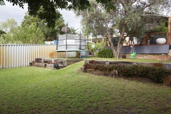 6 Kitchener Avenue Bayswater 6053 - Big Block, Great Location, Comfortable Home - Image 24