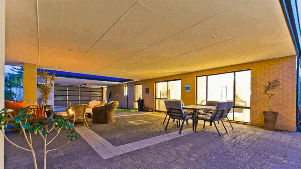 24A Colwyn Road Bayswater WA 6053 - Truly Unique 4 Bed, 4 Bath, 2 Living Areas! - Image 11