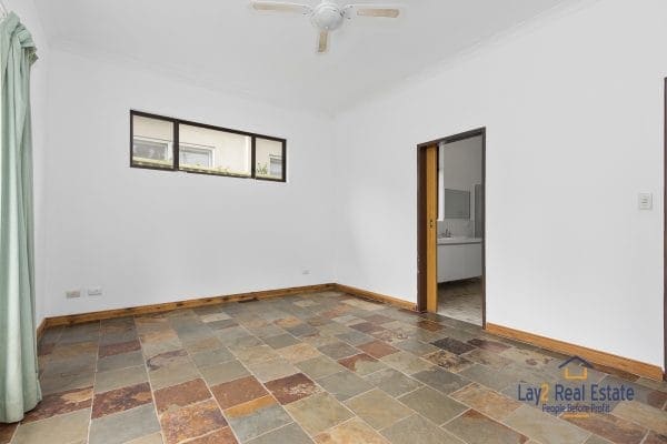 32 Leake Street Bayswater 6053  - Family Home in Superior Location! - Image 8