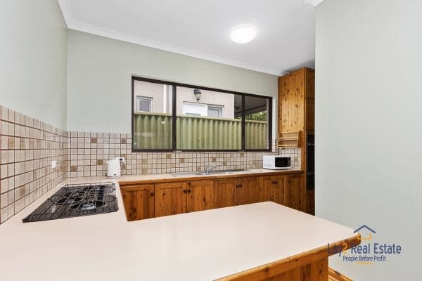 32 Leake Street Bayswater 6053  - Family Home in Superior Location! - Image 12