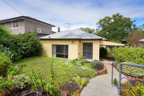 32 Leake Street Bayswater 6053  - Family Home in Superior Location! - Image 3