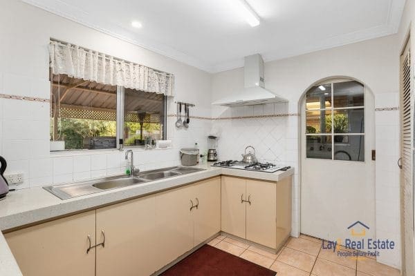 2 Wicks Street Eden Hill 6054 - Affordable 4 Bedroom x 2 Bath on 691sqm Block - Image 8
