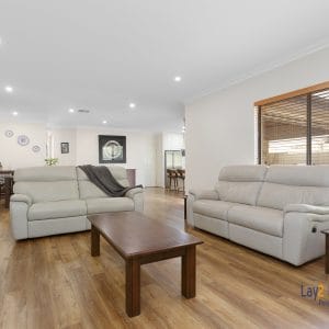 12 Jacqueline Street Bayswater WA 6053 - It's Beautiful Inside and Out. 3 Bed, 2 Bath, 2 Living Areas. - Image 10