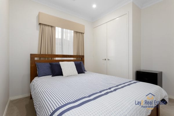 12 Jacqueline Street Bayswater WA 6053 - It's Beautiful Inside and Out. 3 Bed, 2 Bath, 2 Living Areas. - Image 12