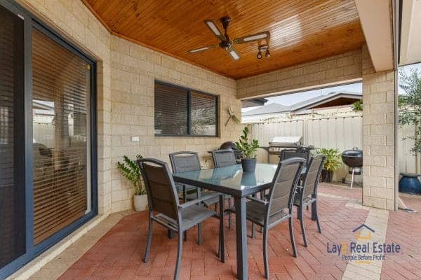 12 Jacqueline Street Bayswater WA 6053 - It's Beautiful Inside and Out. 3 Bed, 2 Bath, 2 Living Areas. - Image 18