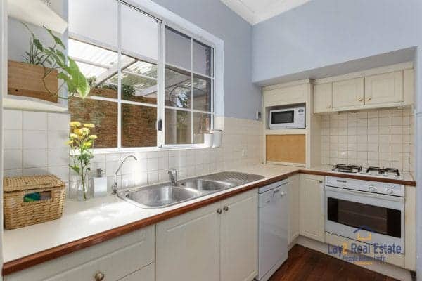 22 Aughton Street Bayswater WA 6053 - Character Heart Stopper in Central Bayswater - Image 6