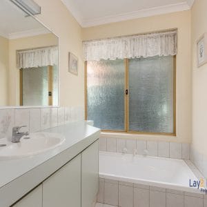 3 Lake Edge Court Gwelup - Comfortable Starter Home - Image 15