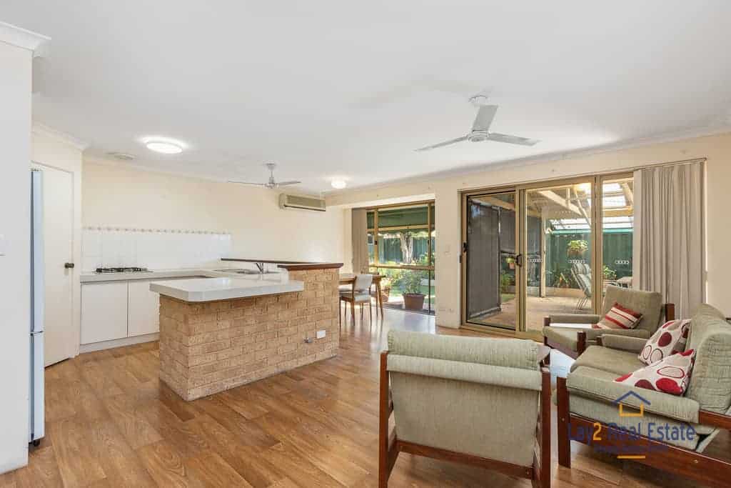 3 Lake Edge Court Gwelup - Comfortable Starter Home - Image 8