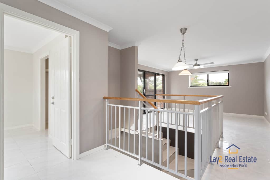 30 Cobden Street Bayswater WA 6053 - Modern 2014 Built Spacious 2 Storey Home - Image 24