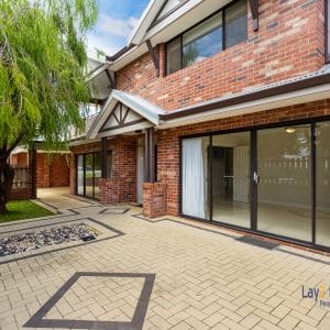 30 Cobden Street Bayswater WA 6053 - Modern 2014 Built Spacious 2 Storey Home - Image 3