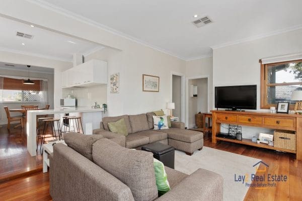 43 May Street Bayswater WA 6053. Restored Character on 698sqm Duplex Potential Block. - Image 11