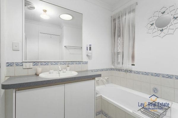 10 McKinley Court, Caversham WA 6065. Affordable Low Maintenance 3 bedroom home on 584sqm - Image 15