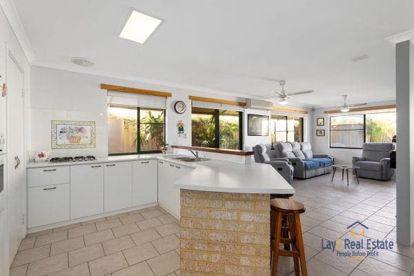 10 McKinley Court, Caversham WA 6065. Affordable Low Maintenance 3 bedroom home on 584sqm - Image 9