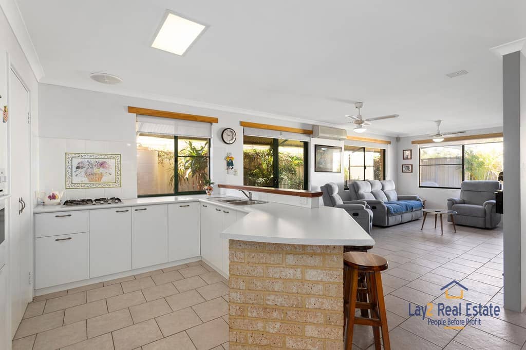 10 McKinley Court, Caversham WA 6065. Affordable Low Maintenance 3 bedroom home on 584sqm - Image 9