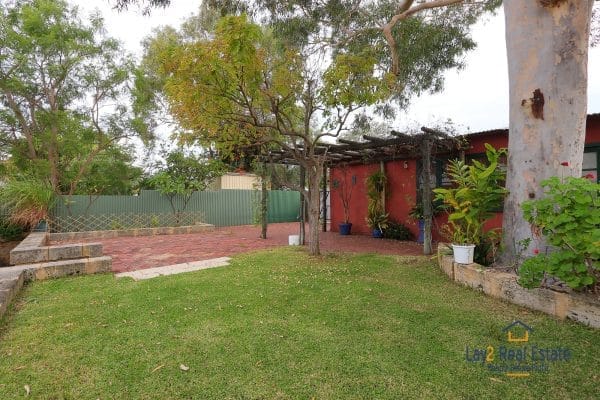 2 Slade Street Bayswater WA 6053 Rare Old World Charm with Modern Conveniences - Image 30