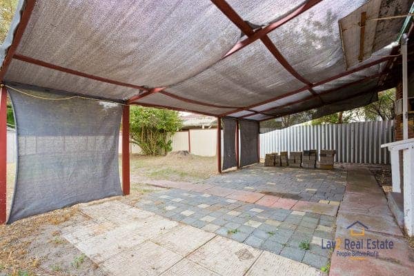 365 Crawford Road Inglewood WA 6052 Antiquated Brick Bungalow Needs Love! - Image 15