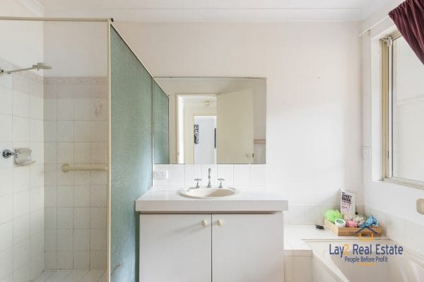 5/18 Nolan Place, Bayswater WA 6053. Spacious Affordable 3 Bedroom Villa - Image 14
