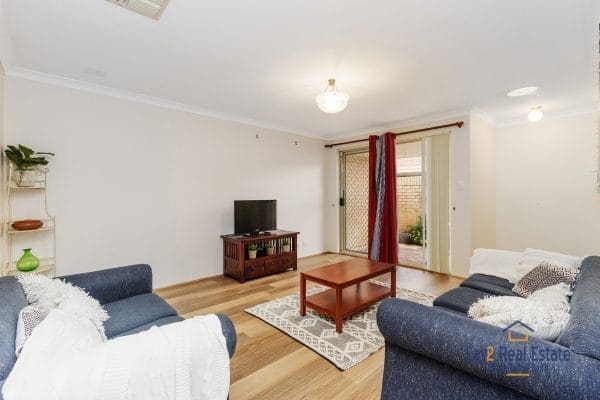 5/18 Nolan Place, Bayswater WA 6053. Spacious Affordable 3 Bedroom Villa - Image 5