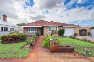 60 Railway Parade Bayswater WA front of property image.
