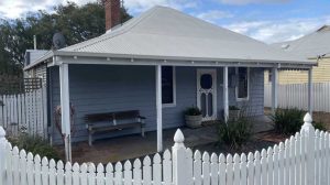 Real Estate Home Open. Image of the front of a two bedroom Circa 1920s weatherboard cottage for sale in Bayswater WA by Lay2 Real Estate.
