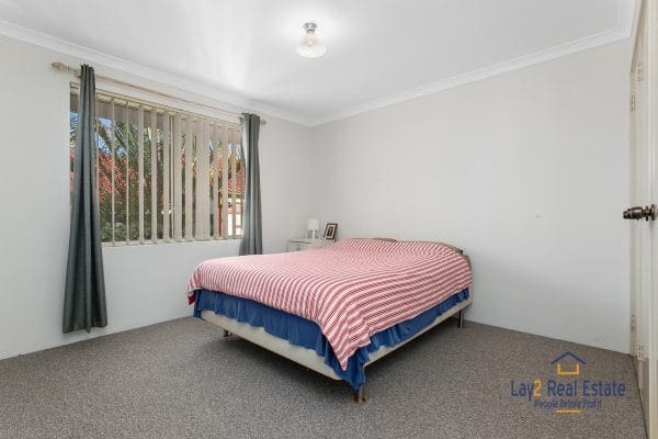 3/2 Raleigh Road Bayswater WA 6053 Modern 3 Bedroom Villa in Small Group - Image 13
