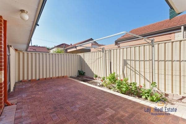 3/2 Raleigh Road Bayswater WA 6053 Modern 3 Bedroom Villa in Small Group - Image 15