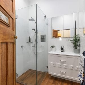33 Roberts Street Bayswater WA 6053. Extended 1940's Classic Brick and Tile Character Residence - Image 26