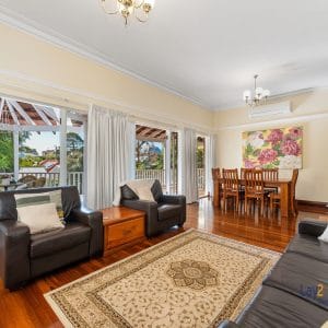 33 Roberts Street Bayswater WA 6053. Extended 1940's Classic Brick and Tile Character Residence - Image 16