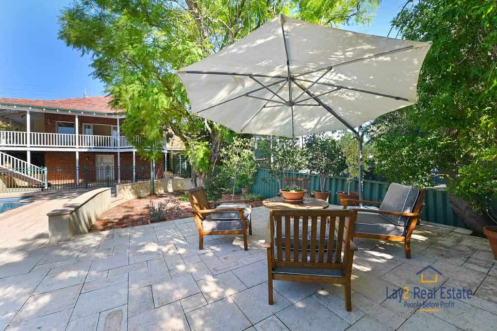 33 Roberts Street Bayswater WA 6053. Extended 1940's Classic Brick and Tile Character Residence - Image 31