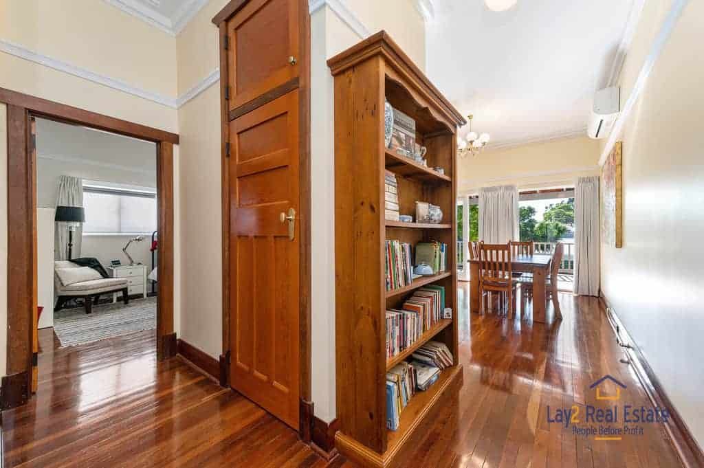 33 Roberts Street Bayswater WA 6053. Extended 1940's Classic Brick and Tile Character Residence - Image 13