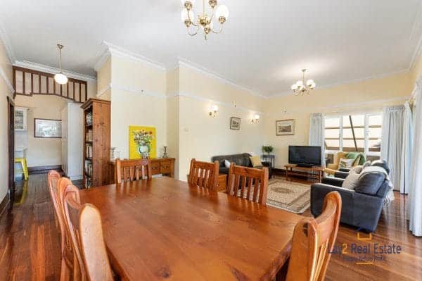 33 Roberts Street Bayswater WA 6053. Extended 1940's Classic Brick and Tile Character Residence - Image 33