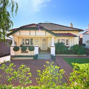 33 Roberts Street Bayswater WA 6053. Extended 1940's Classic Brick and Tile Character Residence - Image 4