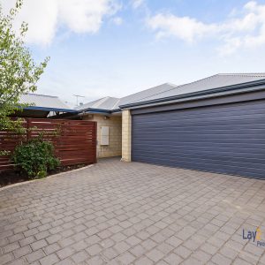 Bayswater Real Estate For Sale by Lay2 - image of driveway to the double lock up garage.