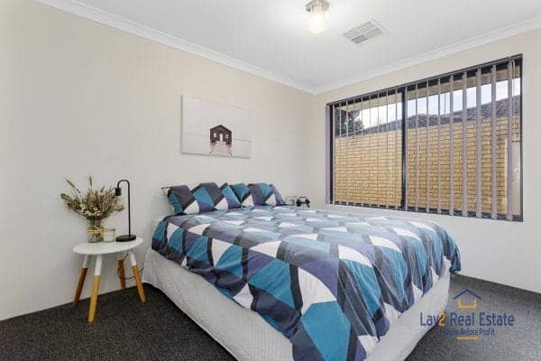 33 Katanning Street Bayswater WA 6053. Spacious 4 Bed 2 Bath Family Home on 493sqm Block. - Image 9