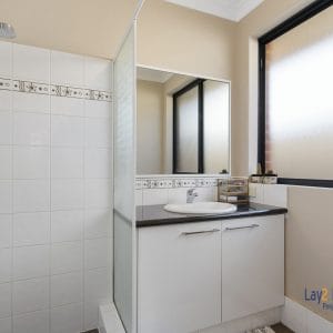 33 Katanning Street Bayswater WA 6053. Spacious 4 Bed 2 Bath Family Home on 493sqm Block. - Image 15