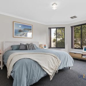 33 Katanning Street Bayswater WA 6053. Spacious 4 Bed 2 Bath Family Home on 493sqm Block. - Image 6