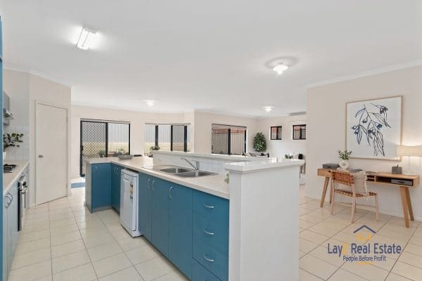 36A Toowong Street, Bayswater WA 6053 - Light, Bright and Spacious 4 Bedroom 2 Bathroom Home - Image 7